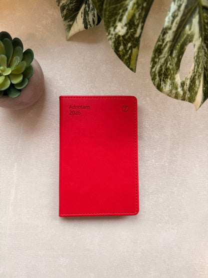 7.sans Adnotam, imitert skinn rød 2026