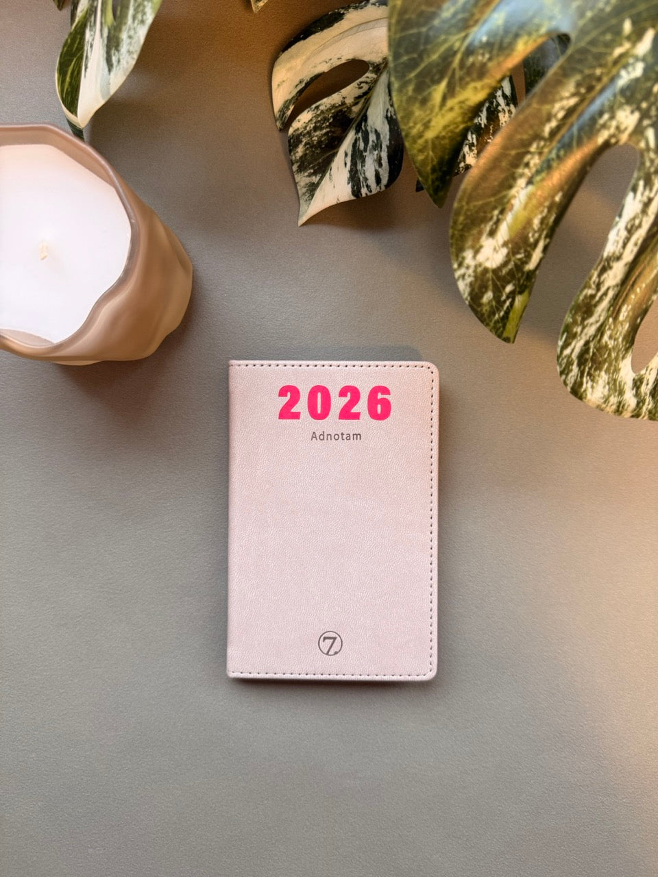 7.sans Adnotam Trend, imitert skinn 2026