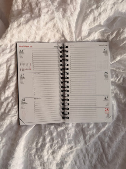 7.sans Datum, refill 2026