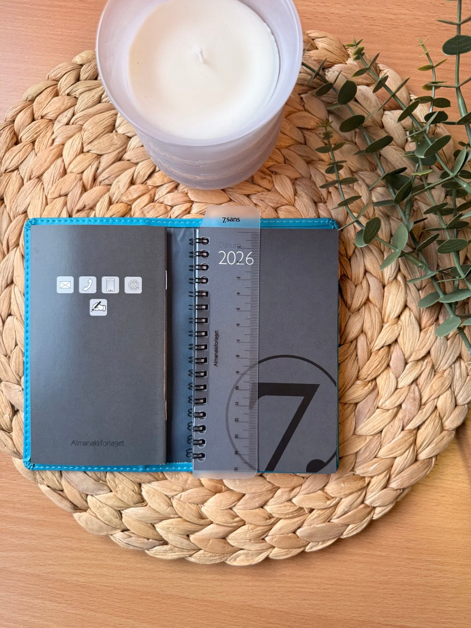 7.sans Datum Deco 2026